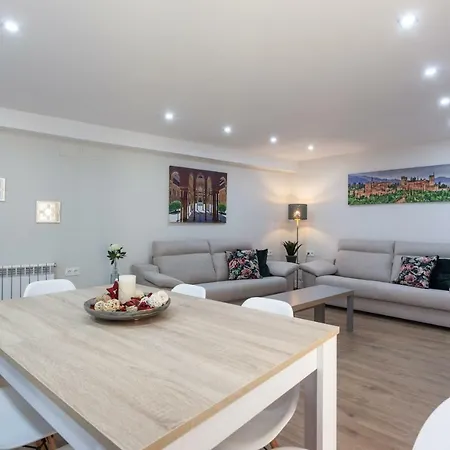 Apartamento Reina Isabel Granada
